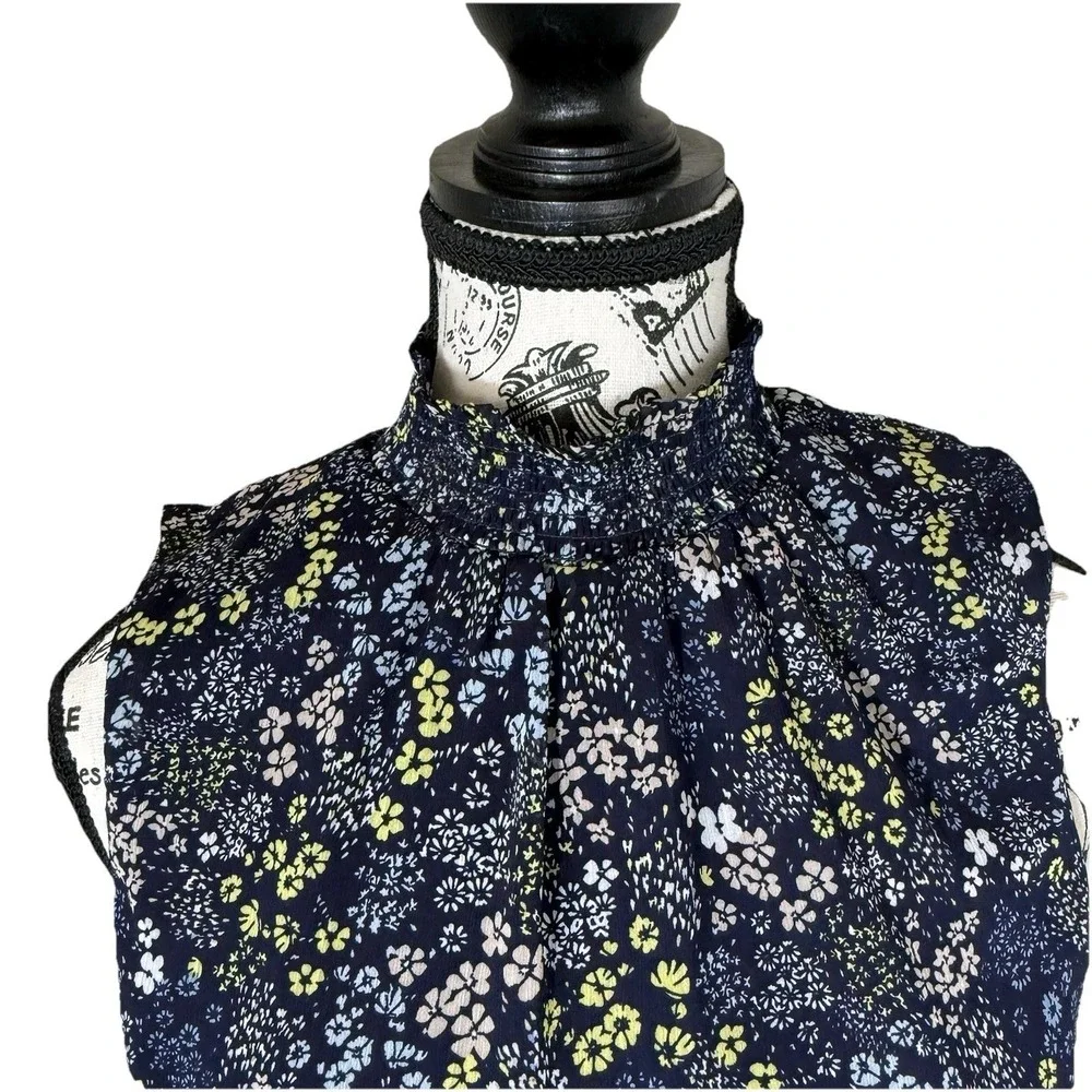 Women's Blue Floral Mini Dress Size Small Sleeveless Mock Neck Fit & Flare Party